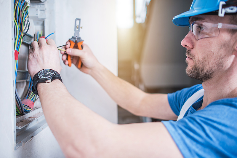 Electrician Qualifications in High Wycombe Buckinghamshire