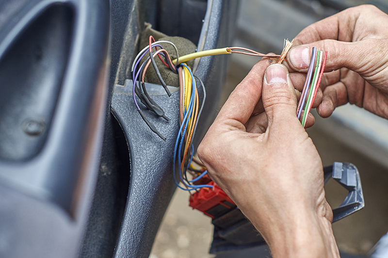 Mobile Auto Electrician Near Me in High Wycombe Buckinghamshire